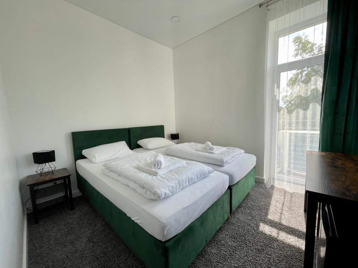 Green Apartments Easy Kaunas Exterior photo